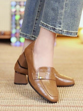 Escarpins Rétro Chic à Ouverture Shallow pour Femme